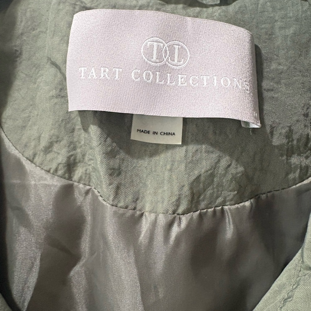 Tart Collections Utility Jacket in Army Green - Picture 3 of 10